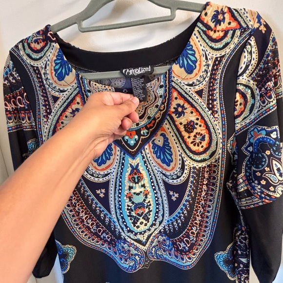 Elegant Black and Blue Paisley Asymmetrical Dress - Picture 4 of 6